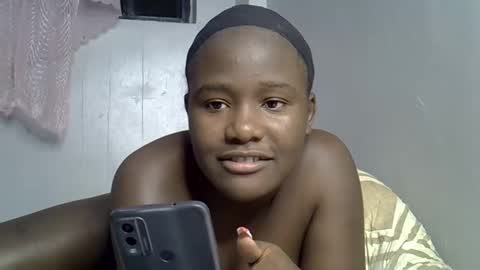 Queen online show from February 2026 09:11:02 PM