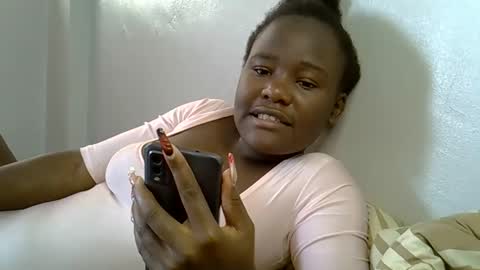 Queen online show from February 2026 09:10:02 AM