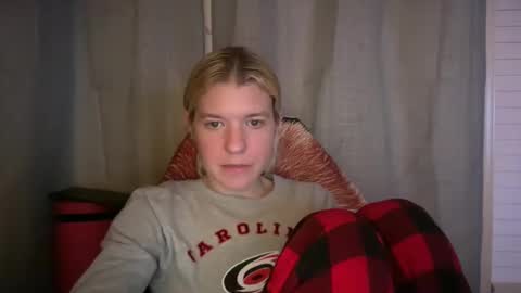 americnbarbie online show from November 2025 01:37:01 AM