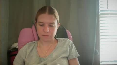 Snapshot of ebony8ivory chatting on June 2026 09:35:01 PM americnbarbie online show from June 2026 09:35:01 PM