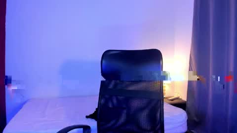 ebony__queen2 online show from May 2026 07:08:02 PM