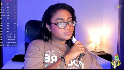 ebony__queen2 online show from June 2026 08:02:01 PM