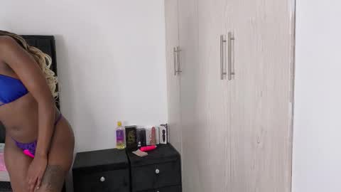 Arya online show from September 2025 10:02:02 PM