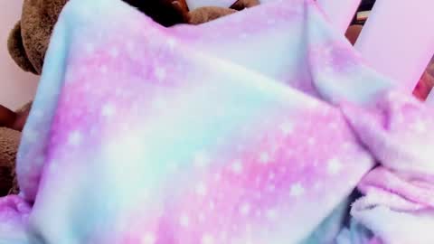 Luci  online show from December 2024 07:26:02 AM