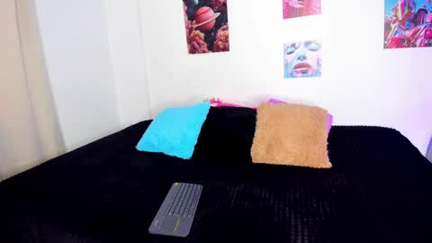 ebony_cute9 online show from November 2025 07:14:01 PM