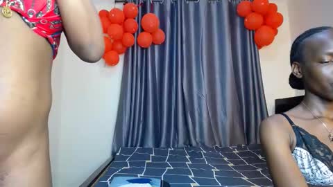 Snapshot of ebony_doll11 chatting on February 2026 09:21:01 PM melons online show from February 2026 09:21:01 PM