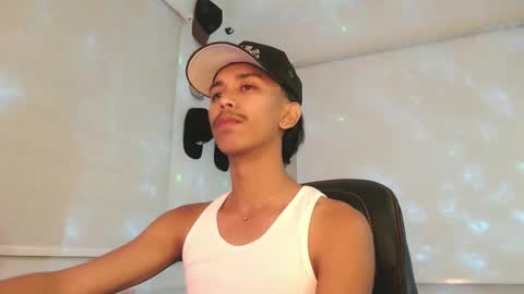 ebony_fuckboy online show from November 2025 07:03:03 PM