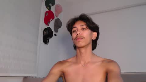 ebony_fuckboy online show from January 2026 05:26:01 PM