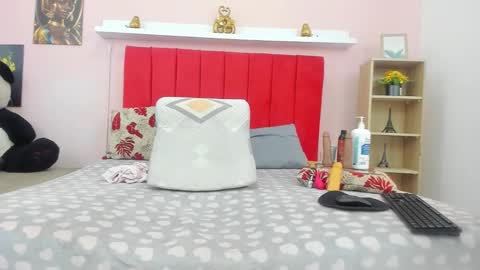 linda online show from January 2026 12:10:01 PM