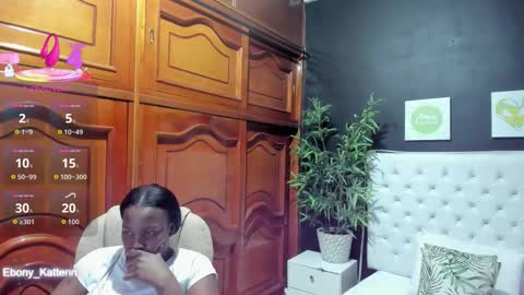ebony_katterin online show from October 2025 11:23:02 AM