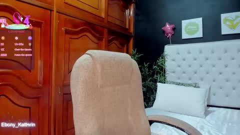 ebony_katterin online show from February 2026 11:37:02 AM