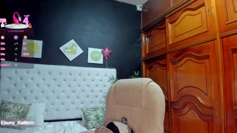 ebony_katterin online show from April 2026 11:11:01 AM