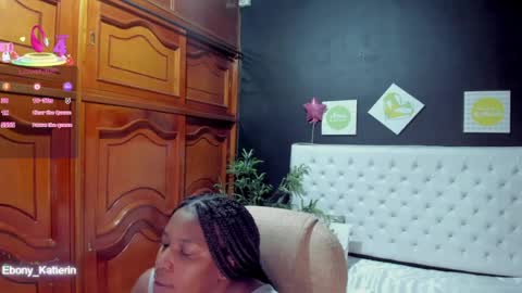 ebony_katterin online show from April 2026 11:33:02 AM