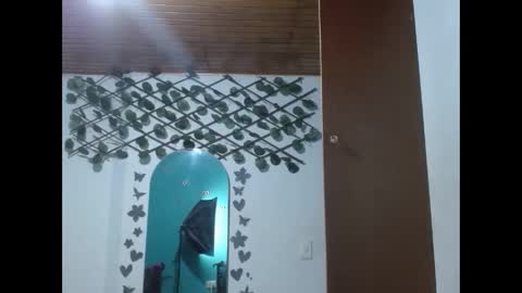 ebony_luna1 online show from April 2026 12:52:02 PM