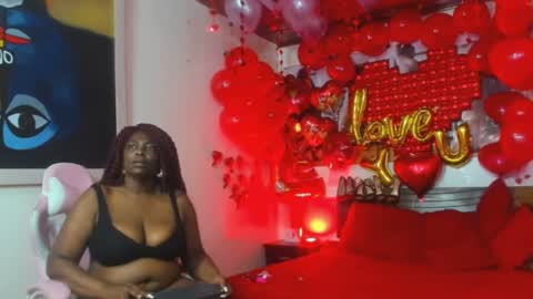 Snapshot of ebony_mine47 chatting on February 2025 09:15:01 AM Ebony Mine online show from February 2025 09:15:01 AM