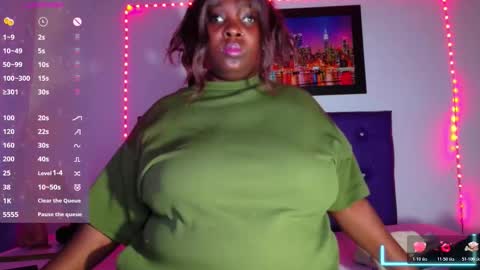 LINA  online show from January 2026 03:11:02 AM