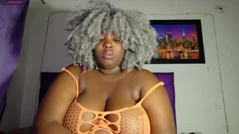 Snapshot of ebony_neighbormoans chatting on May 2026 07:49:02 AM LINA online show from May 2026 07:49:02 AM