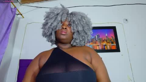 Snapshot of ebony_neighbormoans chatting on May 2026 03:14:01 AM LINA online show from May 2026 03:14:01 AM