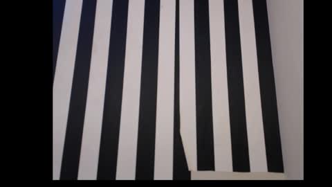 Snapshot of ebony_petitequeen chatting on November 2025 12:44:01 AM Ella online show from November 2025 12:44:01 AM