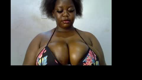 Snapshot of ebony_plumx12 chatting on May 2026 05:51:01 PM Prisy online show from May 2026 05:51:01 PM