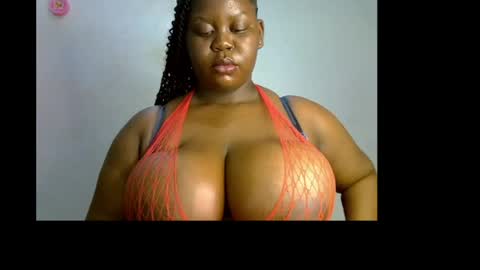 Snapshot of ebony_plumx12 chatting on May 2026 08:48:02 PM Prisy online show from May 2026 08:48:02 PM
