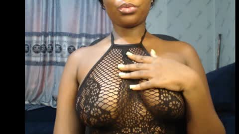 Snapshot of ebony_sexy_queen chatting on January 2025 10:23:02 AM Racheal online show from January 2025 10:23:02 AM