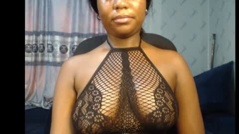 Snapshot of ebony_sexy_queen chatting on January 2025 01:27:01 PM Racheal online show from January 2025 01:27:01 PM
