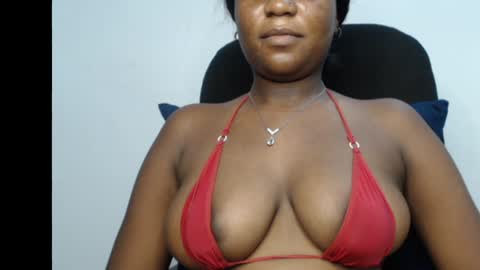 Snapshot of ebony_sexy_queen chatting on January 2025 10:07:02 PM Racheal online show from January 2025 10:07:02 PM