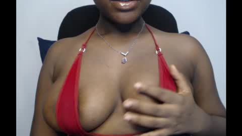Snapshot of ebony_sexy_queen chatting on February 2025 05:58:01 AM Racheal online show from February 2025 05:58:01 AM