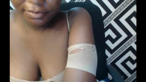 Snapshot of ebony_sexy_queen chatting on March 2025 11:36:02 AM Racheal online show from March 2025 11:36:02 AM