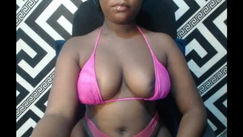 Snapshot of ebony_sexy_queen chatting on March 2025 09:32:02 AM Racheal online show from March 2025 09:32:02 AM