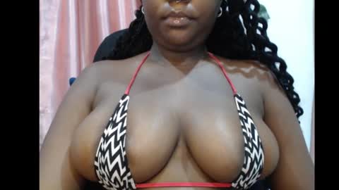 Snapshot of ebony_sexy_queen chatting on September 2025 06:17:02 AM Racheal online show from September 2025 06:17:02 AM