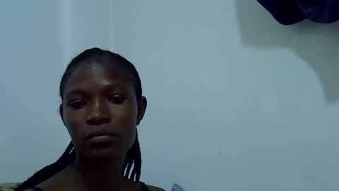 ebony_slim2001 online show from October 2025 01:43:02 PM