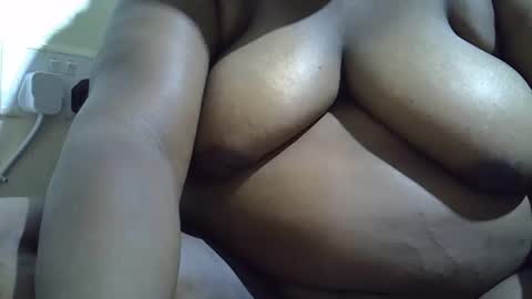 Sweet gul online show from November 2025 06:29:01 PM