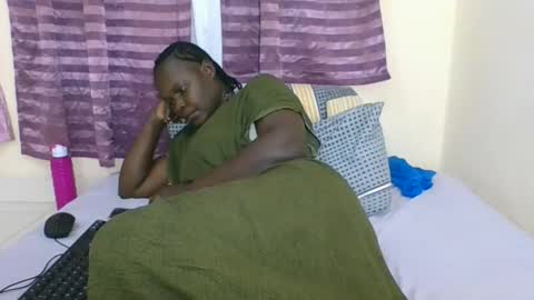 MELVINE online show from November 2025 09:52:01 AM