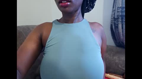 Ebony Melanie online show from October 2025 11:55:02 AM