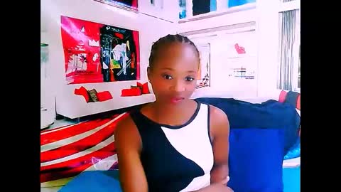 Snapshot of ebonycreamy69 chatting on January 2025 06:04:02 PM Nova online show from January 2025 06:04:02 PM