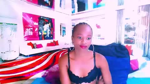 Snapshot of ebonycreamy69 chatting on January 2025 07:00:02 PM Nova online show from January 2025 07:00:02 PM