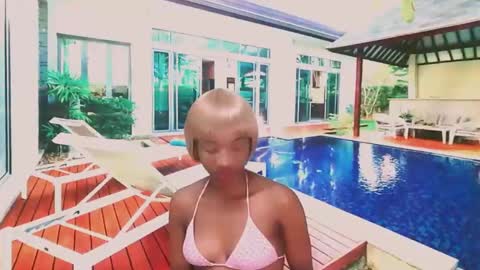 Snapshot of ebonycreamy69 chatting on February 2025 11:40:02 AM Nova online show from February 2025 11:40:02 AM