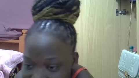 ebonydora online show from November 2025 12:27:01 PM