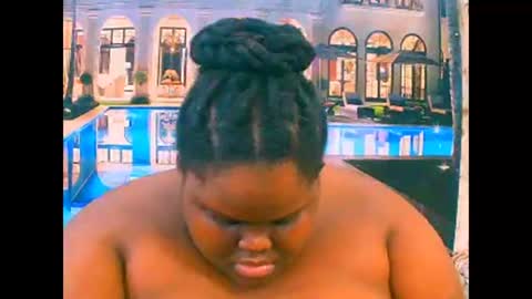 ebonyhotbuns4u2luv online show from December 2025 07:54:02 PM