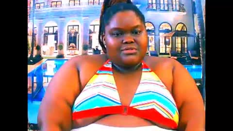 Snapshot of ebonyhotbuns4u2luv chatting on April 2026 06:42:02 PM ebonyhotbuns4u2luv online show from April 2026 06:42:02 PM
