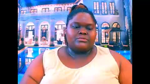 Snapshot of ebonyhotbuns4u2luv chatting on April 2026 06:49:01 AM ebonyhotbuns4u2luv online show from April 2026 06:49:01 AM