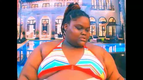 Snapshot of ebonyhotbuns4u2luv chatting on May 2026 09:30:02 PM ebonyhotbuns4u2luv online show from May 2026 09:30:02 PM