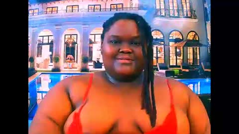 Snapshot of ebonyhotbuns4u2luv chatting on May 2026 07:08:01 PM ebonyhotbuns4u2luv online show from May 2026 07:08:01 PM