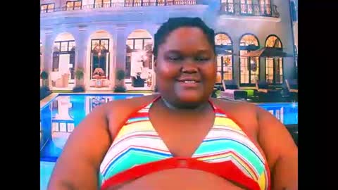 Snapshot of ebonyhotbuns4u2luv chatting on May 2026 06:27:01 PM ebonyhotbuns4u2luv online show from May 2026 06:27:01 PM