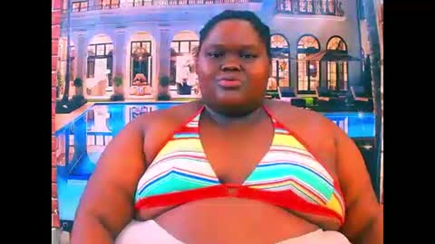 Snapshot of ebonyhotbuns4u2luv chatting on May 2026 07:00:02 PM ebonyhotbuns4u2luv online show from May 2026 07:00:02 PM