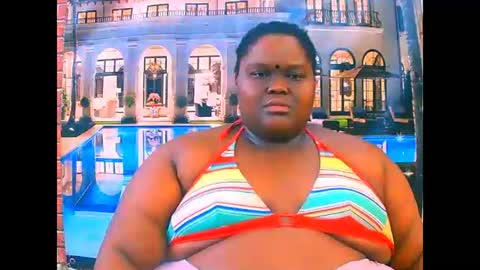 Snapshot of ebonyhotbuns4u2luv chatting on May 2026 06:09:01 PM ebonyhotbuns4u2luv online show from May 2026 06:09:01 PM