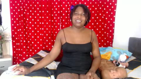 Snapshot of ebonyjdore chatting on November 2025 12:05:02 PM rosmary online show from November 2025 12:05:02 PM