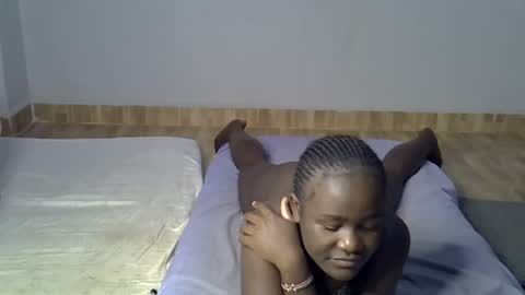 ebonyrapunzelle online show from July 2026 10:20:01 PM